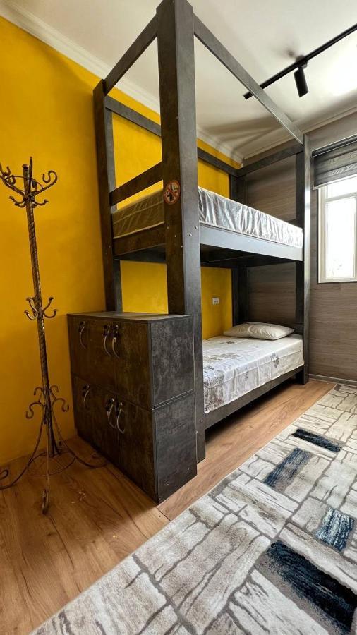 Hostel L&K Tashkent Esterno foto