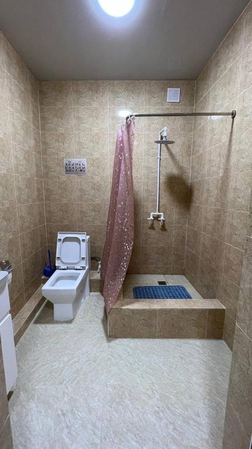 Hostel L&K Tashkent Esterno foto