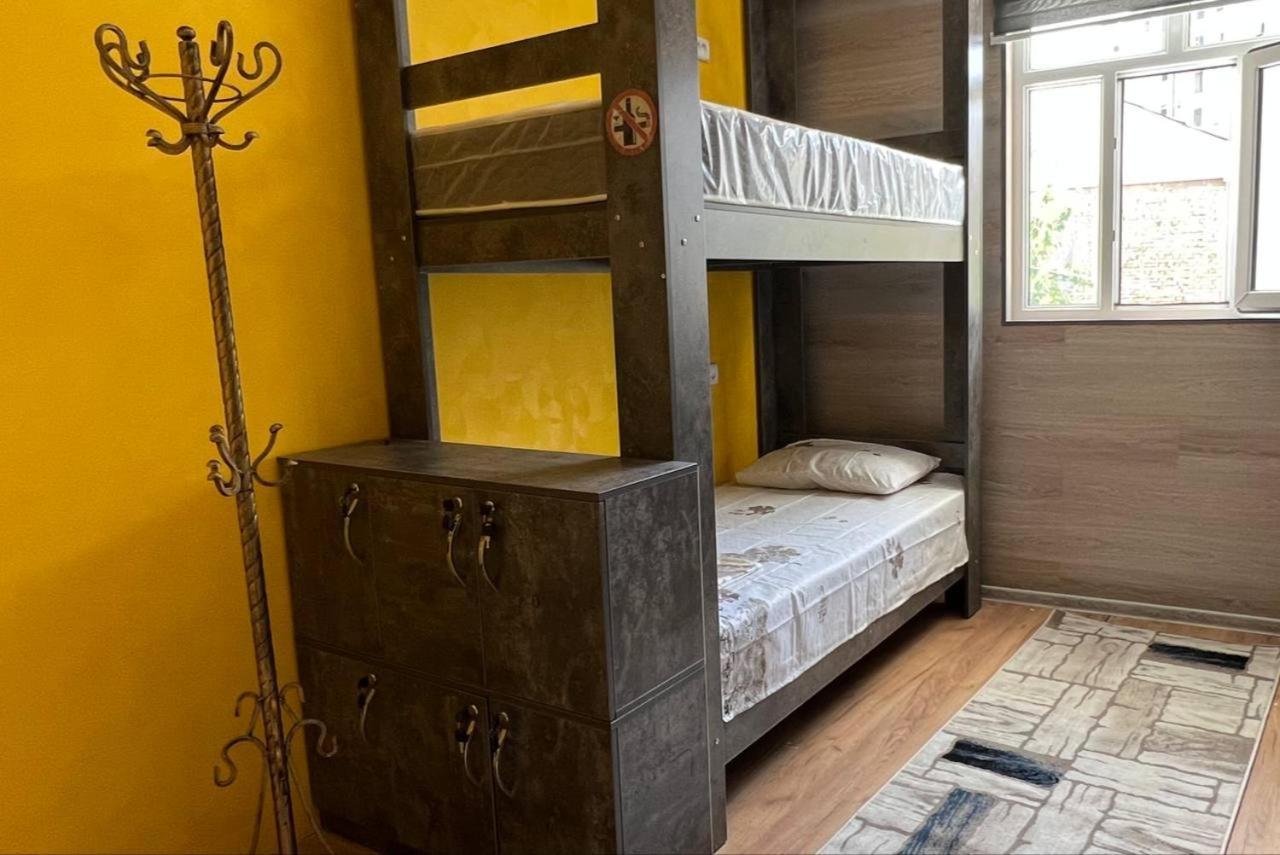 Hostel L&K Tashkent Esterno foto